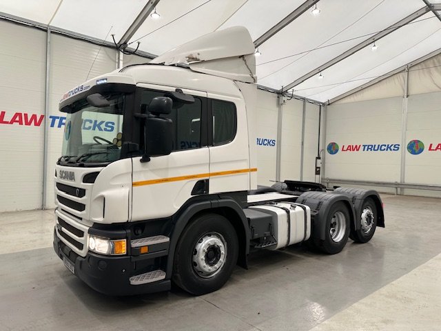 2015 Scania P360 6x2 Rear Lift Sleeper Cab Tractor Unit