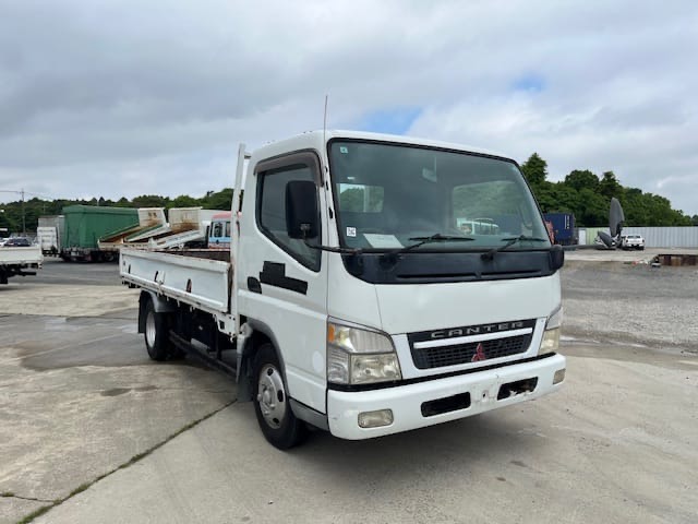 Mitsubishi canter truck